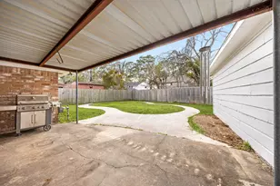 9707 Rocktree Dr, Houston, TX 77040 - Photo 25