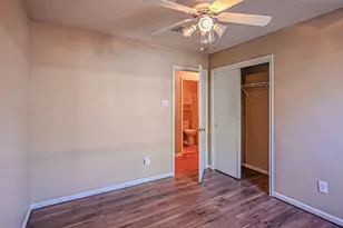 8911 Smokey Ridge Ln, Houston, TX 77075 - Photo 17