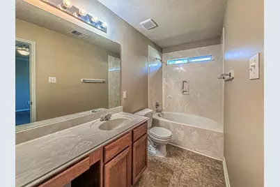 8911 Smokey Ridge Lane, Houston, TX 77075 - Photo 23
