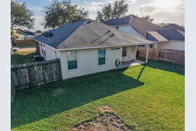 8911 Smokey Ridge Lane, Houston, TX 77075 - Photo 29