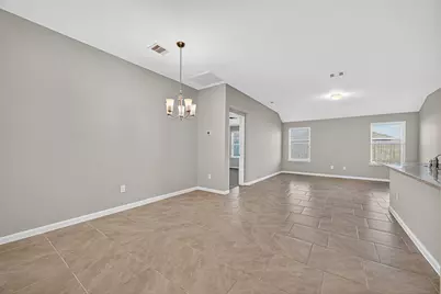 8219 Oakleaf Meadow Court, Rosharon, TX 77583 - Photo 7