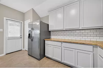 8219 Oakleaf Meadow Court, Rosharon, TX 77583 - Photo 15