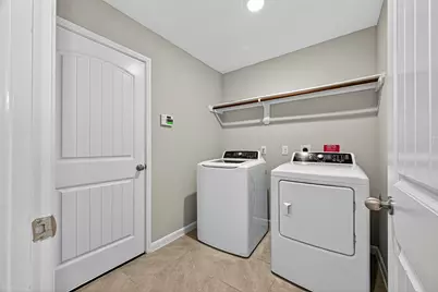 8219 Oakleaf Meadow Court, Rosharon, TX 77583 - Photo 17