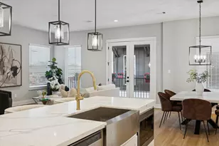 719 Thornton Rd, Houston, TX 77018 - Photo 13