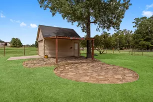 1250 S Pine Lake Rd, Montgomery, TX 77316 - Photo 37