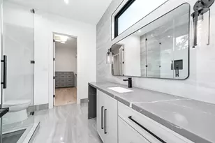 207 W 33rd St, Houston, TX 77018 - Photo 37