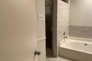 2710 Grants Lake Blvd, Sugar Land, TX 77479 - Photo 7