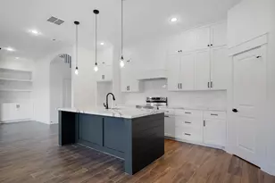 11037 Bois D Arc St, La Porte, TX 77571 - Photo 15