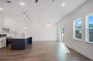 11037 Bois D Arc St, La Porte, TX 77571 - Photo 13