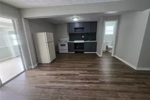 202 N Logan St, Texas City, TX 77590 - Photo 7