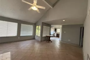12200 Overbrook Ln, Houston, TX 77077 - Photo 5