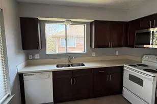 12200 Overbrook Ln, Houston, TX 77077 - Photo 3