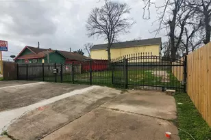 4605 Fulton St, Houston, TX 77009 - Photo 7