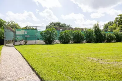 9517 Fondren Road, Houston, TX 77074 - Photo 3