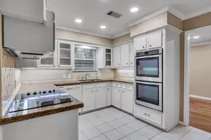 6702 Moccasin Bend Dr, Spring, TX 77379 - Photo 9