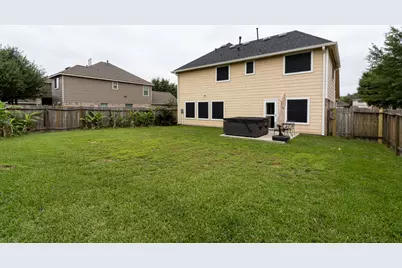 921 Sage Street, Baytown, TX 77521 - Photo 33
