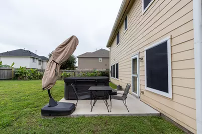 921 Sage Street, Baytown, TX 77521 - Photo 33