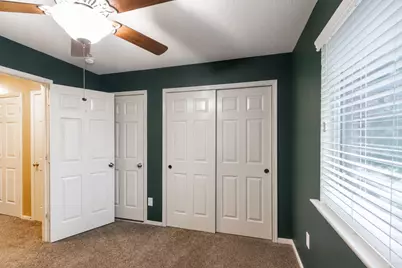 921 Sage Street, Baytown, TX 77521 - Photo 29