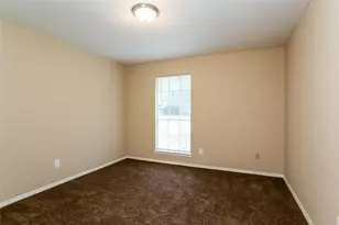 3327 Sycamore Springs Dr, Houston, TX 77339 - Photo 9