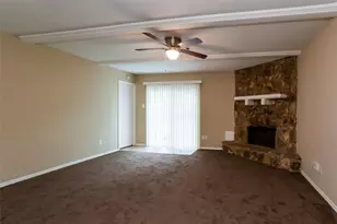3327 Sycamore Springs Dr, Houston, TX 77339 - Photo 3
