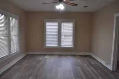 701 Clinton Street, Brenham, TX 77833 - Photo 9