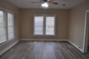 701 Clinton St, Brenham, TX 77833 - Photo 9