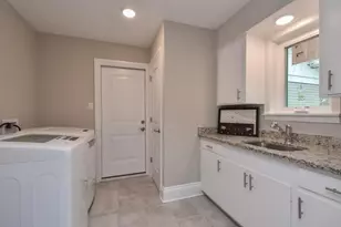 1506 10th St, Hempstead, TX 77445 - Photo 17