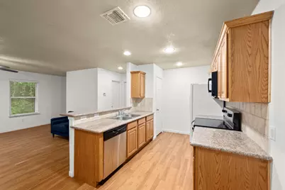 16803 Crestmont, Montgomery, TX 77316 - Photo 9