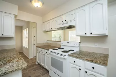 22318 Fincastle Drive, Katy, TX 77450 - Photo 17