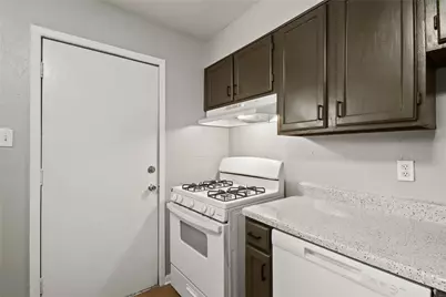 7306 Parker Road, Houston, TX 77016 - Photo 11