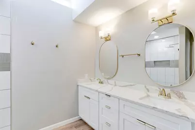 18032 Bal Harbour Drive, Nassau Bay, TX 77058 - Photo 15