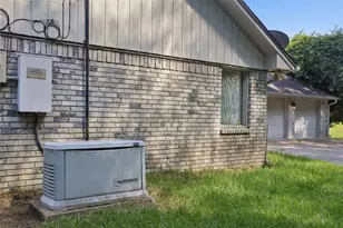 1601 E Gibson St, Jasper, TX 75951 - Photo 39