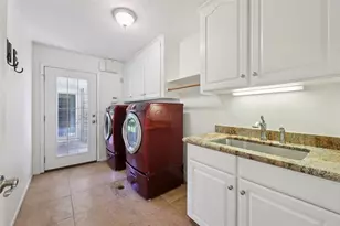 1601 E Gibson St, Jasper, TX 75951 - Photo 37