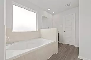 2206 Thorpe Grv Ct, Houston, TX 77090 - Photo 21