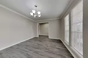 5402 Woodville Ln, Spring, TX 77379 - Photo 9