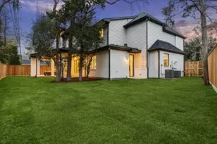 8837 Larston St, Houston, TX 77055 - Photo 47