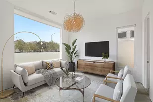 229 W 25th St, Houston, TX 77008 - Photo 3