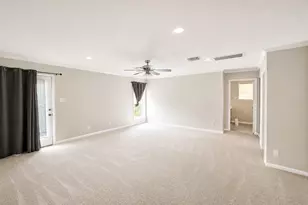 14225 Patricia Ln, Alvin, TX 77511 - Photo 5
