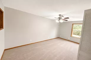 14225 Patricia Ln, Alvin, TX 77511 - Photo 9