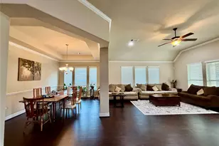 5102 Ava Meadows Ln, Sugar Land, TX 77479 - Photo 9