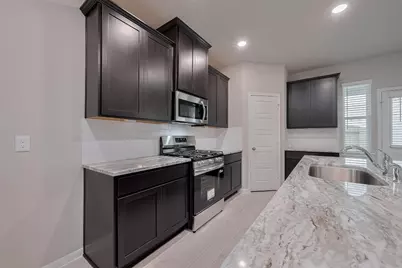 730 Marion Place Drive, Dayton, TX 77535 - Photo 11