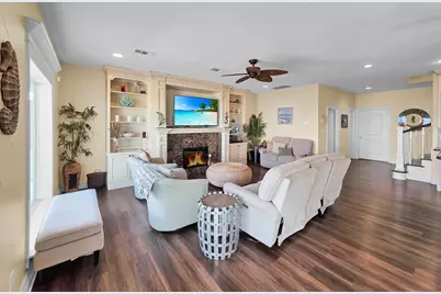 1967 Avenue J, Crystal Beach, TX 77650 - Photo 13