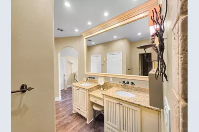 1967 Avenue J, Crystal Beach, TX 77650 - Photo 27