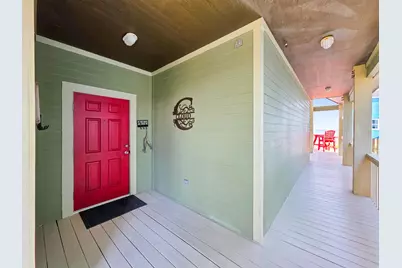 1967 Avenue J, Crystal Beach, TX 77650 - Photo 9