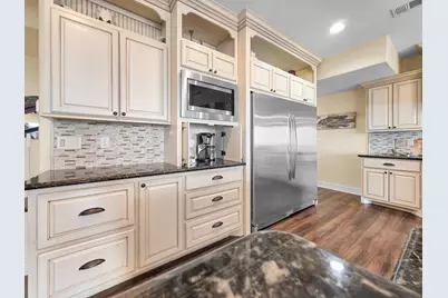 1967 Avenue J, Crystal Beach, TX 77650 - Photo 23