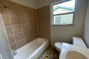 7626 Bellingham Dr, Houston, TX 77028 - Photo 19