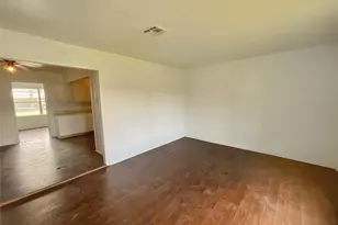 7626 Bellingham Dr, Houston, TX 77028 - Photo 7