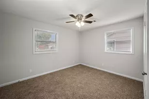 10206 Alta Loma Way, Houston, TX 77075 - Photo 9