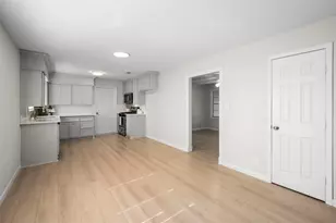 10206 Alta Loma Way, Houston, TX 77075 - Photo 5