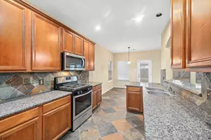 10003 Lynette Falls Dr, Houston, TX 77095 - Photo 13